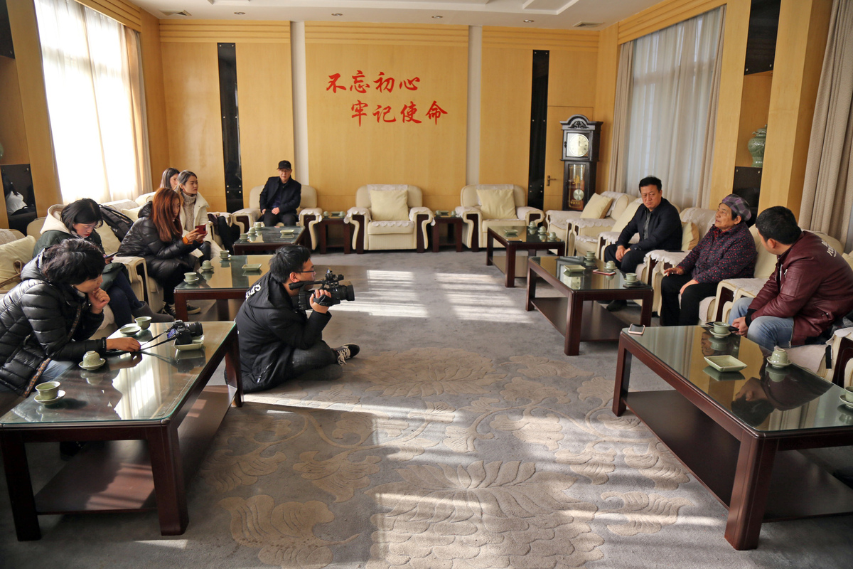 揭秘管家婆一肖一碼必中一肖，探索命運(yùn)之輪的神秘面紗，揭秘命運(yùn)之輪，管家婆一肖一碼必中秘籍探索