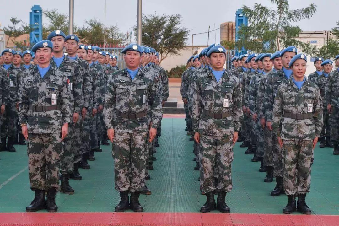 中國志愿軍空軍軍歌，英勇無畏，壯志凌云的旋律，中國志愿軍空軍軍歌，英勇無畏，壯志凌云的旋律贊歌