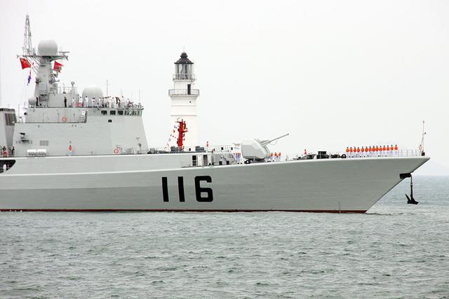 揭秘中國海軍的驕傲，揭秘中國海軍首艘航母——遼寧艦——中國海軍的驕傲（關(guān)鍵詞，中國海軍、遼寧艦、航母、艦艇），中國海軍的榮光，遼寧艦——首艘航母的震撼揭秘