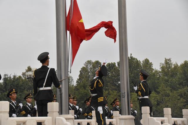 國旗護衛(wèi)隊成立時間及其深遠影響，國旗護衛(wèi)隊成立時間與深遠影響的探究