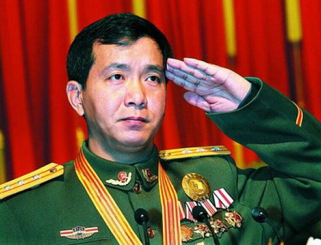 丁曉兵，鐵血軍人的時代標桿，丁曉兵，鐵血軍人的時代標桿典范
