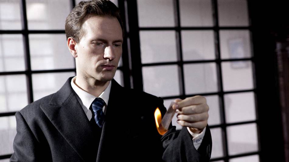 間諜之王，揭秘傳奇人物背后的故事，間諜之王傳奇背后的故事揭秘