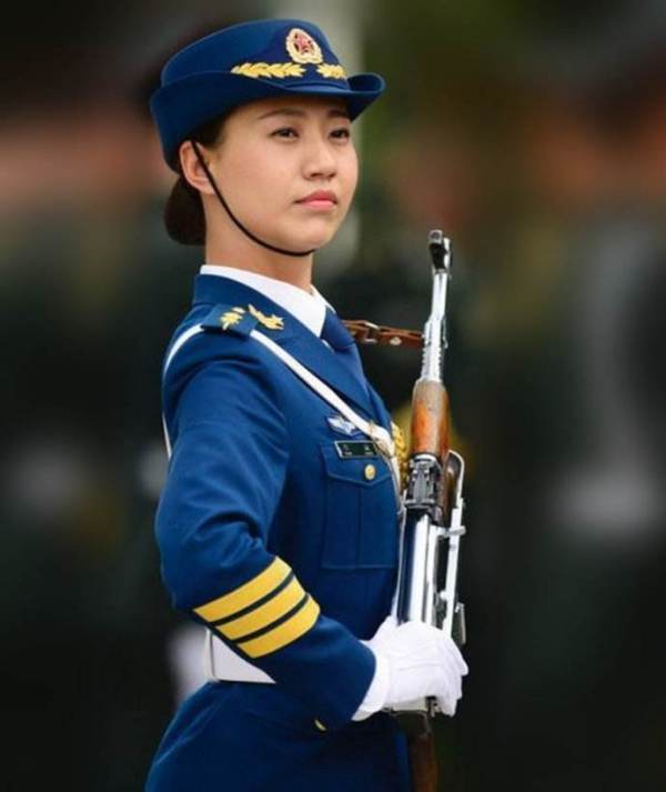 儀仗兵中的女性身高要求，探究與解析，儀仗兵女性身高要求，深度探究與解析