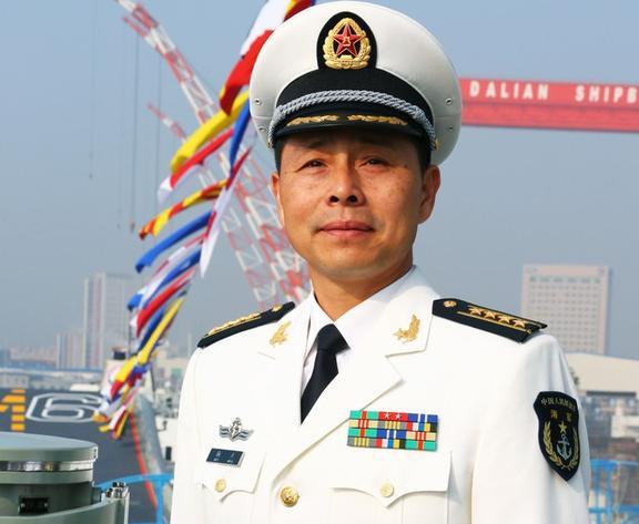 中國艦長軍銜，榮耀與責(zé)任，中國艦長軍銜，榮耀與責(zé)任的象征