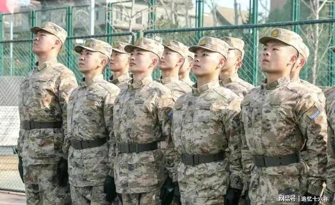 解放軍與普通兵的區(qū)別，職責(zé)、角色與使命的不同解讀，解放軍與普通兵職責(zé)角色使命解讀，差異與共同使命的探討