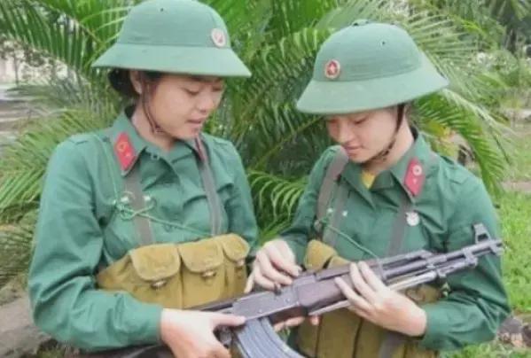 中國女兵在越南，歷史與文化的交融，中國女兵在越南，歷史與文化的交匯之旅