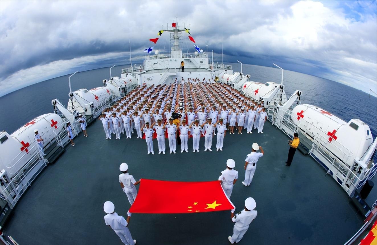 我國首艘航母的名字，遼寧艦的命名與意義，中國首艘航母遼寧艦的命名與深遠意義