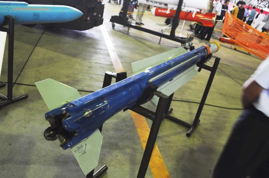 殲-10戰(zhàn)斗機(jī)，中國致命武器的驕傲，殲-10戰(zhàn)斗機(jī)，中國致命武器的驕傲典范