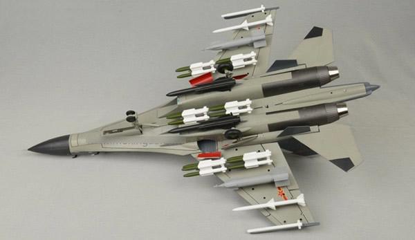 殲-16駕駛艙，探索現(xiàn)代化戰(zhàn)斗機的智慧核心，現(xiàn)代化戰(zhàn)斗機智慧核心揭秘，殲-16駕駛艙探索