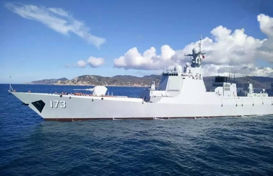 052D導(dǎo)彈驅(qū)逐艦172號