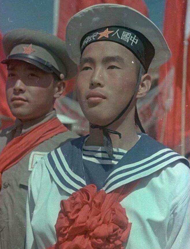中國(guó)海軍，壯麗畫卷中的力量與榮耀，中國(guó)海軍，力量與榮耀的壯麗畫卷