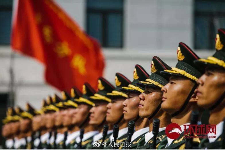 國慶閱兵方隊(duì)訓(xùn)練視頻，展現(xiàn)榮耀與力量，國慶閱兵方隊(duì)訓(xùn)練視頻，榮耀與力量的展現(xiàn)