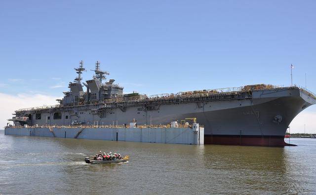 黃蜂級兩棲攻擊艦滿載排水量的深度解析，黃蜂級兩棲攻擊艦滿載排水量的深度探討