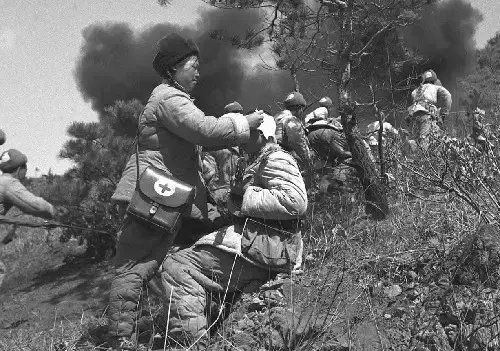 中國人民志愿軍在抗美援朝戰(zhàn)爭中的卓越表現(xiàn)與不朽榮譽，中國人民志愿軍在抗美援朝戰(zhàn)爭中的英勇表現(xiàn)與榮耀傳承