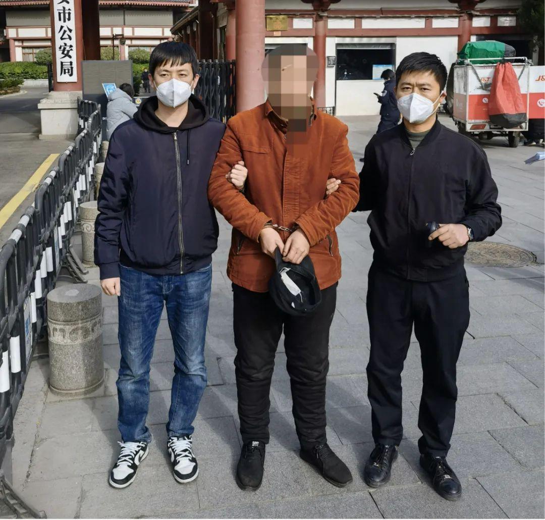 新聞頭條今日事件，揭示最新動態(tài)與全球關(guān)注焦點，全球焦點新聞頭條，最新動態(tài)揭示今日事件