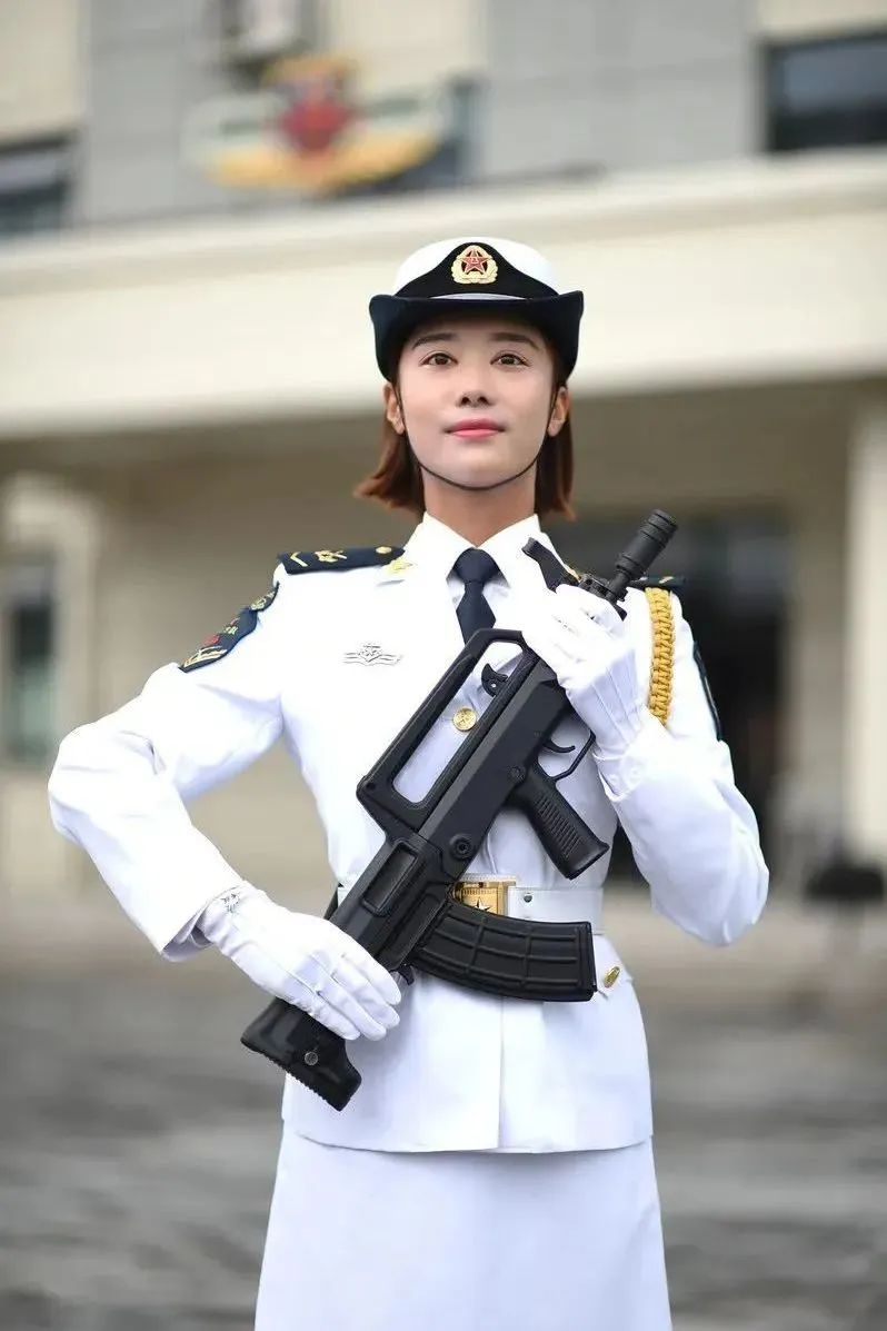 中國女兵，帥氣真實高清圖片展現(xiàn)，中國女兵帥氣風采高清圖片展示