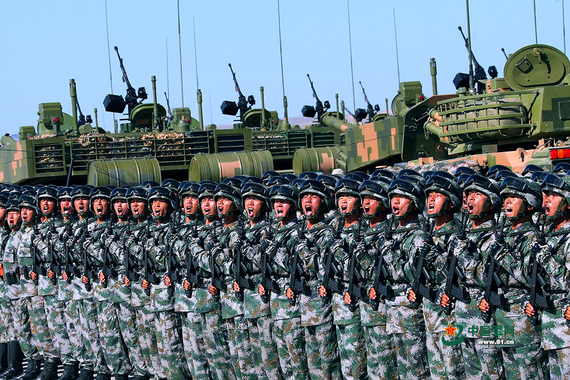 朱日和閱兵的影響，塑造國(guó)家形象、展示軍事實(shí)力及其全球影響，朱日和閱兵，塑造國(guó)家形象，展示軍力全球影響力
