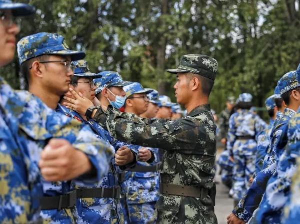 中國人民武裝警察部隊(duì)特種警察學(xué)院