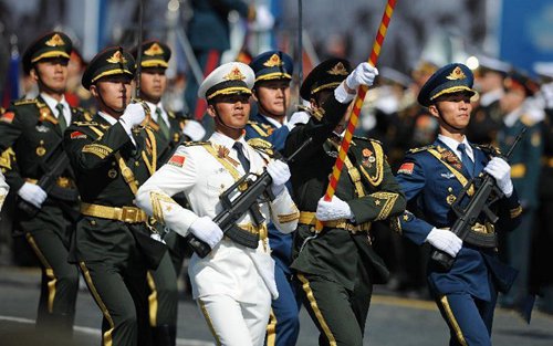 閱兵隊形排列方法，策略、歷史與未來展望，閱兵隊形，策略、歷史演變與未來展望