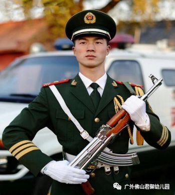 武警丁曉兵簡歷——一位英勇無畏的忠誠衛(wèi)士，武警丁曉兵，英勇無畏的忠誠衛(wèi)士簡歷